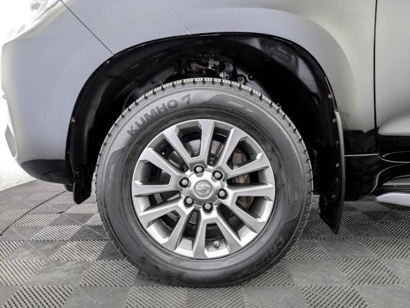 Toyota Land Cruiser Prado 150 Series Рестайлинг 2 с пробегом 2018 года, цена 4 500 000 рублей, 238427 км, внедорожник, Автокод Объявления