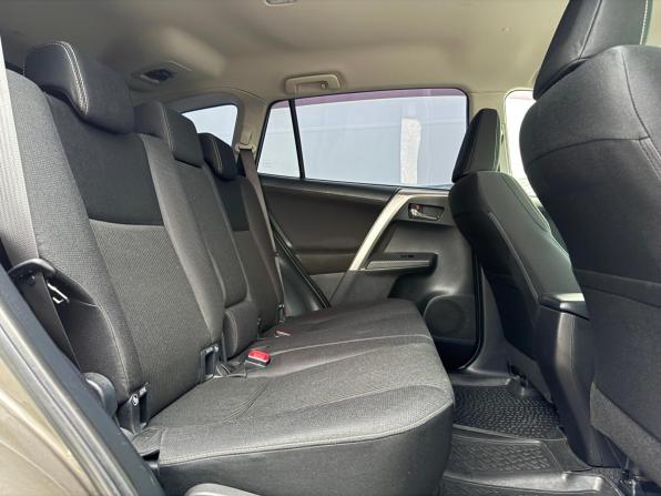 Toyota RAV4 IV (XA40) с пробегом 2014 года, цена 1 920 000 рублей, 98465 км, внедорожник, Автокод Объявления