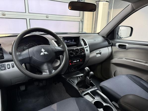 Mitsubishi Pajero Sport II с пробегом 2010 года, цена 1 400 000 рублей, 250000 км, внедорожник, Автокод Объявления