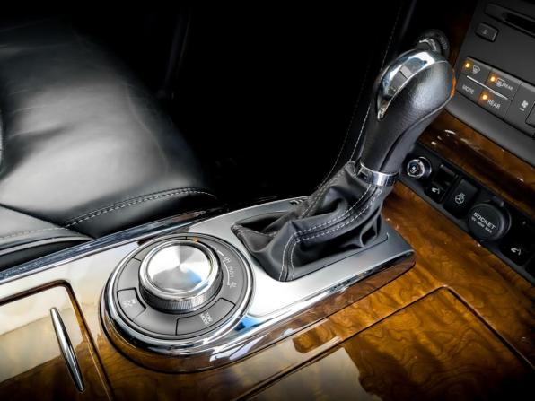 Infiniti QX80 I Рестайлинг с пробегом 2017 года, цена 4 000 000 рублей, 93436 км, внедорожник, Автокод Объявления