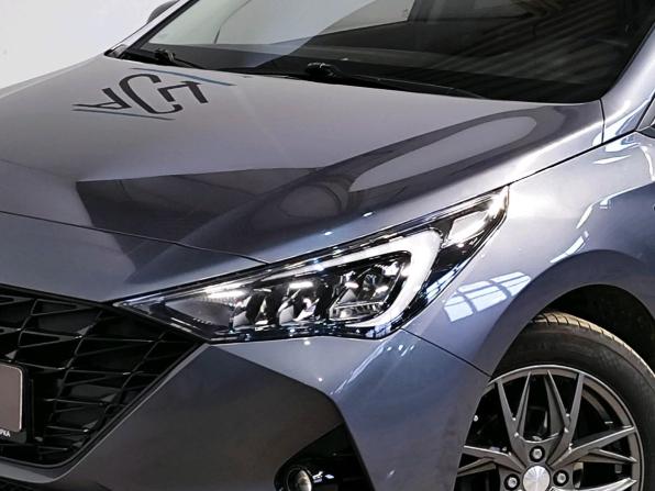 Hyundai Solaris II Рестайлинг с пробегом 2021 года, цена 1 669 000 рублей, 67438 км, седан, Автокод Объявления