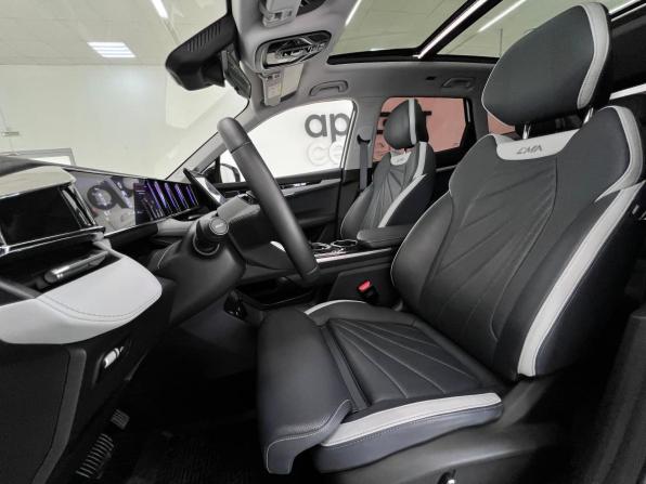 Geely Atlas II с пробегом 2024 года, цена 3 040 000 рублей, 30174 км, внедорожник, Автокод Объявления