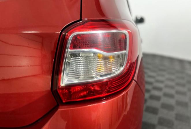 Renault Sandero II с пробегом 2018 года, цена 1 000 000 рублей, 113517 км, хэтчбек, Автокод Объявления