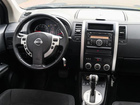 Nissan X-Trail II Рестайлинг с пробегом 2011 года, цена 1 070 000 рублей, 218723 км, внедорожник, Автокод Объявления