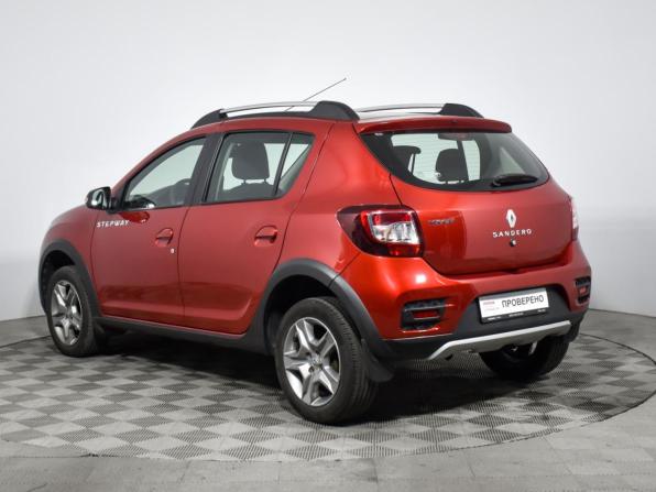 Renault Sandero II Рестайлинг с пробегом 2018 года, цена 1 273 000 рублей, 14962 км, хэтчбек, Автокод Объявления