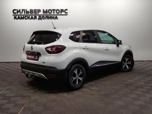 Renault Kaptur I с пробегом 2018 года, цена 1 720 000 рублей, 47000 км, внедорожник, Автокод Объявления