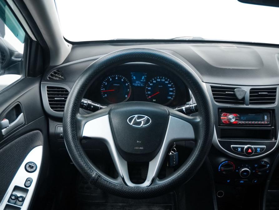 Hyundai Solaris I Ростов-на-Дону  - изображение 7