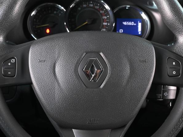Renault Sandero II с пробегом 2018 года, цена 1 250 000 рублей, 46560 км, хэтчбек, Автокод Объявления