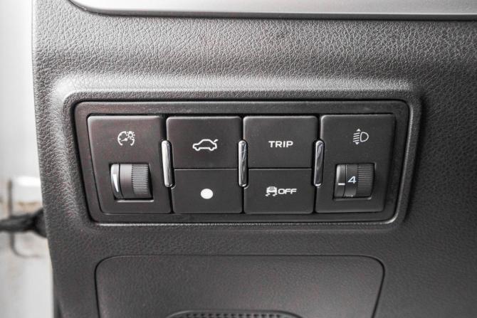 Geely Emgrand 7 I Рестайлинг с пробегом 2018 года, цена 689 000 рублей, 225000 км, седан, Автокод Объявления