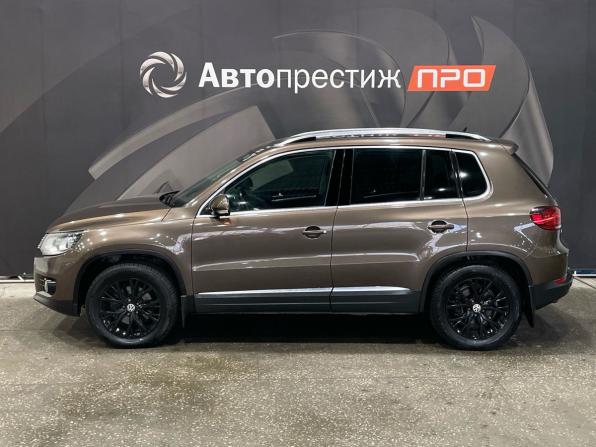 Volkswagen Tiguan I Рестайлинг с пробегом 2014 года, цена 1 350 000 рублей, 232720 км, внедорожник, Автокод Объявления