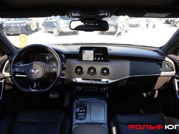 Kia Stinger I с пробегом 2018 года, цена 2 698 000 рублей, 58980 км, лифтбек, Автокод Объявления