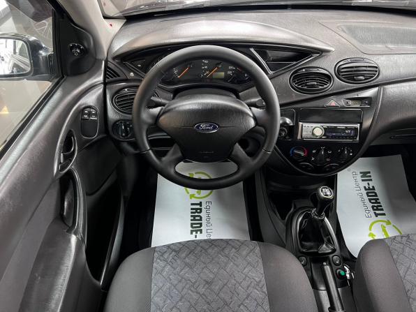 Ford Focus I Рестайлинг с пробегом 2004 года, цена 395 000 рублей, 188112 км, седан, Автокод Объявления