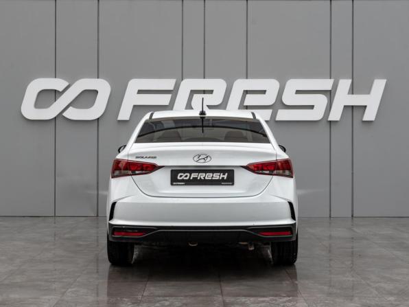 Hyundai Solaris II с пробегом 2020 года, цена 1 190 000 рублей, 70123 км, седан, Автокод Объявления