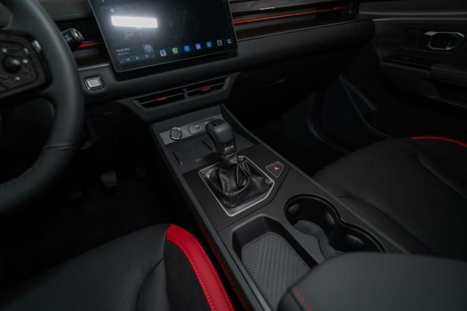 Новый JETOUR DASHING I 2026 года, цена 3 079 900 рублей, внедорожник, Автокод Объявления
