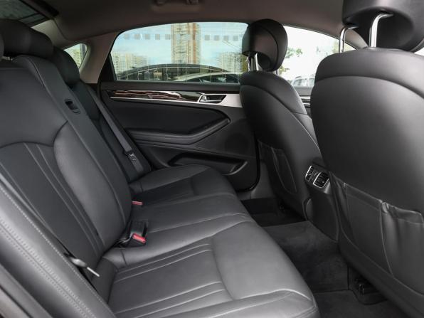 Genesis G80 I с пробегом 2017 года, цена 2 798 000 рублей, 66975 км, седан, Автокод Объявления