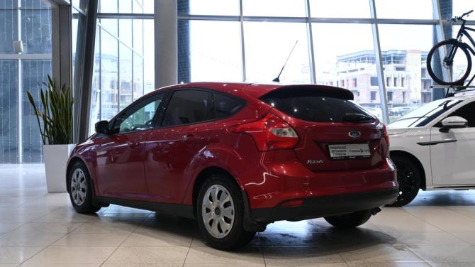 Ford Focus III с пробегом 2013 года, цена 620 000 рублей, 213357 км, хэтчбек, Автокод Объявления