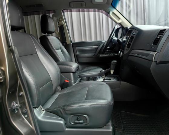 Mitsubishi Pajero IV Рестайлинг 2 с пробегом 2014 года, цена 2 248 000 рублей, 220133 км, внедорожник, Автокод Объявления