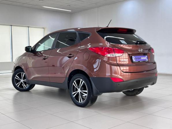 Hyundai ix35 I Рестайлинг с пробегом 2013 года, цена 1 290 000 рублей, 181463 км, внедорожник, Автокод Объявления