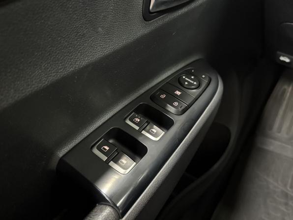 Kia Rio IV с пробегом 2020 года, цена 1 497 000 рублей, 134579 км, хэтчбек, Автокод Объявления