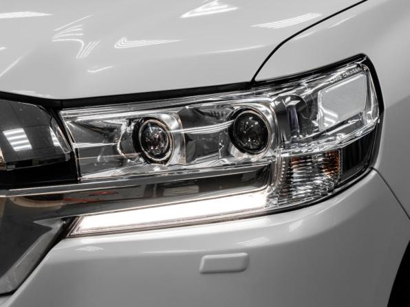 Toyota Land Cruiser 200 Series Рестайлинг 2 с пробегом 2017 года, цена 5 299 000 рублей, 278950 км, внедорожник, Автокод Объявления