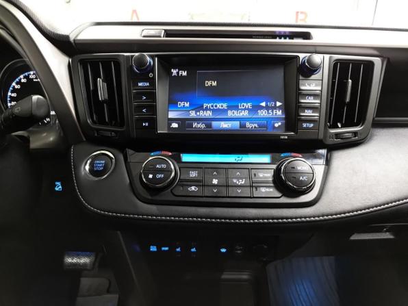 Toyota RAV4 IV (XA40) Рестайлинг с пробегом 2018 года, цена 2 800 000 рублей, 135283 км, внедорожник, Автокод Объявления