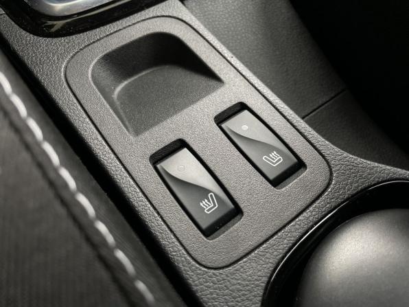 Renault Kaptur I Рестайлинг с пробегом 2021 года, цена 1 828 000 рублей, 21743 км, внедорожник, Автокод Объявления