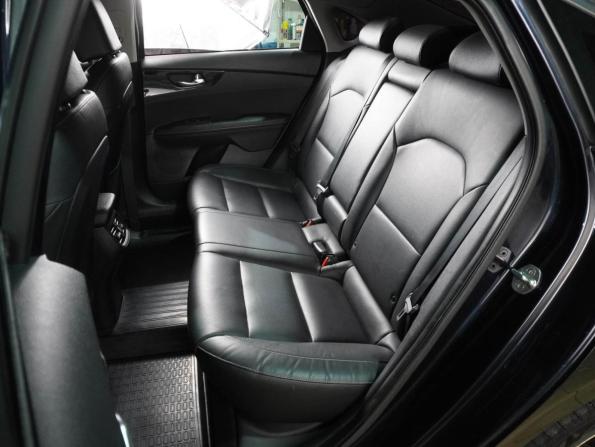 Kia Cerato IV с пробегом 2018 года, цена 1 799 000 рублей, 96131 км, седан, Автокод Объявления