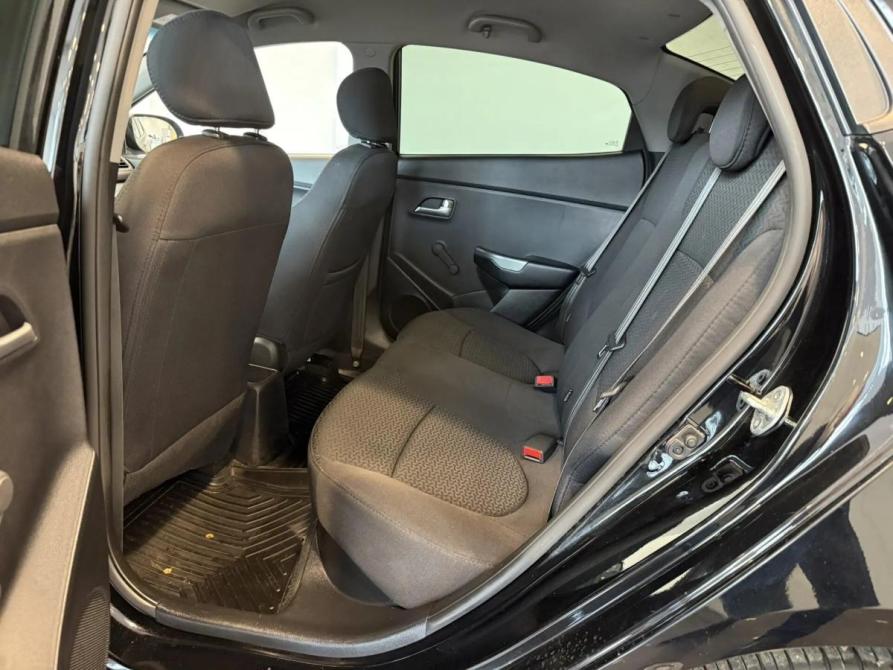 Kia Rio III Рестайлинг Подольск  - изображение 11