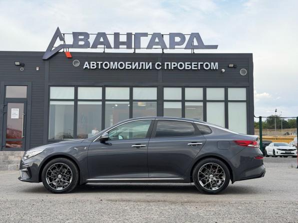 Kia Optima IV Рестайлинг с пробегом 2018 года, цена 1 600 000 рублей, 290000 км, седан, Автокод Объявления
