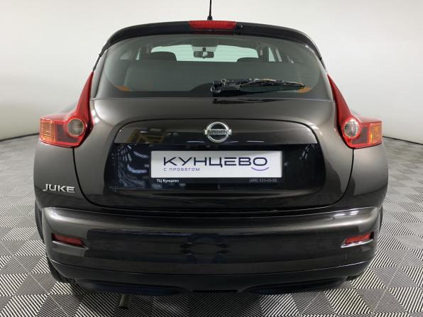Nissan Juke I с пробегом 2012 года, цена 719 000 рублей, 299749 км, внедорожник, Автокод Объявления