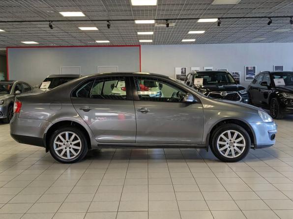 Volkswagen Jetta V с пробегом 2010 года, цена 699 900 рублей, 288000 км, седан, Автокод Объявления