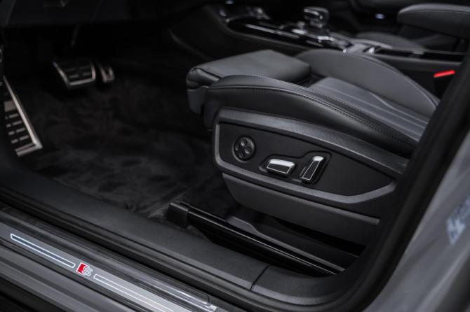Новый Audi Q5 II (FY) Рестайлинг 2025 года, цена 6 190 000 рублей, внедорожник, Автокод Объявления