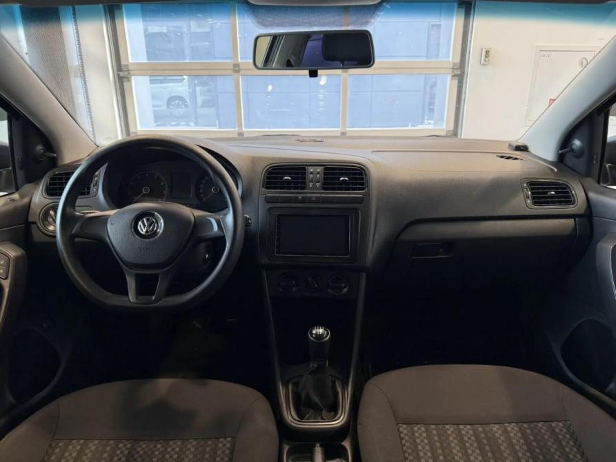 Volkswagen Polo V Рестайлинг Подольск  - изображение 14