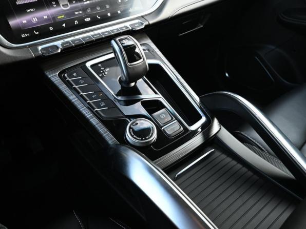 Geely Atlas Pro с пробегом 2022 года, цена 1 749 000 рублей, 78877 км, внедорожник, Автокод Объявления
