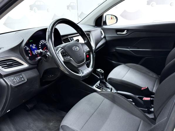 Hyundai Solaris II с пробегом 2019 года, цена 1 479 000 рублей, 90639 км, седан, Автокод Объявления