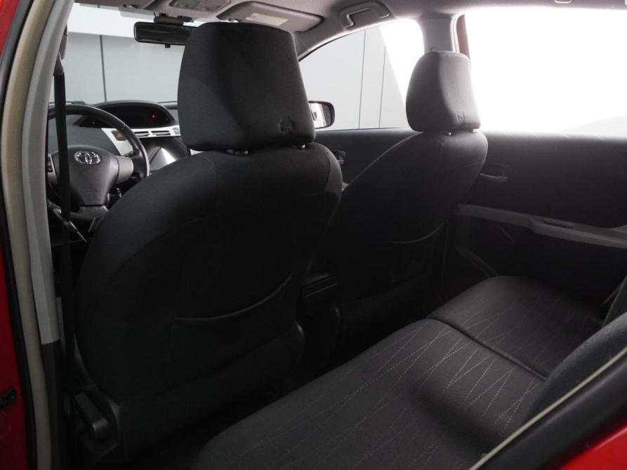 Toyota Yaris II Воронеж  - изображение 11