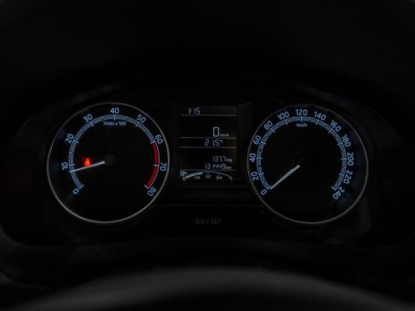 Skoda Rapid I Рестайлинг с пробегом 2019 года, цена 1 230 000 рублей, 131238 км, лифтбек, Автокод Объявления