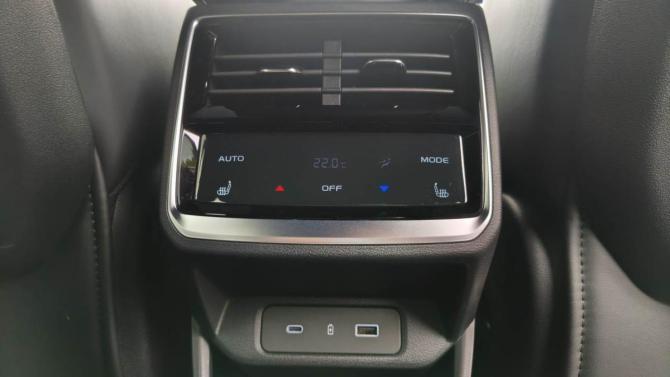 Новый Geely Monjaro I 2026 года, цена 4 954 990 рублей, внедорожник, Автокод Объявления