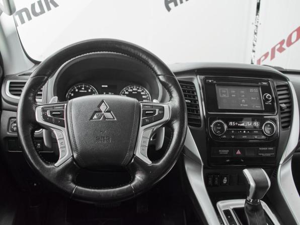 Mitsubishi Pajero Sport III с пробегом 2016 года, цена 2 730 000 рублей, 161194 км, внедорожник, Автокод Объявления