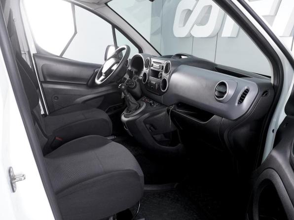 Citroen Berlingo II Рестайлинг 2 с пробегом 2021 года, цена 1 790 000 рублей, 61282 км, фургон, Автокод Объявления