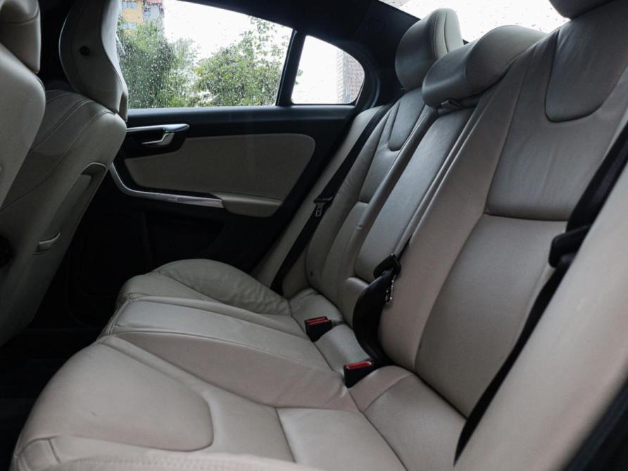 Volvo S60 II Рестайлинг Москва  - изображение 9