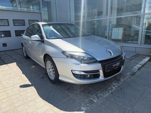 Renault Laguna III Рестайлинг с пробегом 2011 года, цена 600 000 рублей, 339755 км, лифтбек, Автокод Объявления