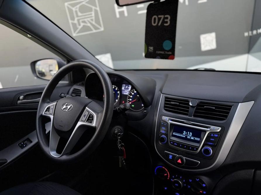Hyundai Solaris I Рестайлинг Минеральные Воды  - изображение 24
