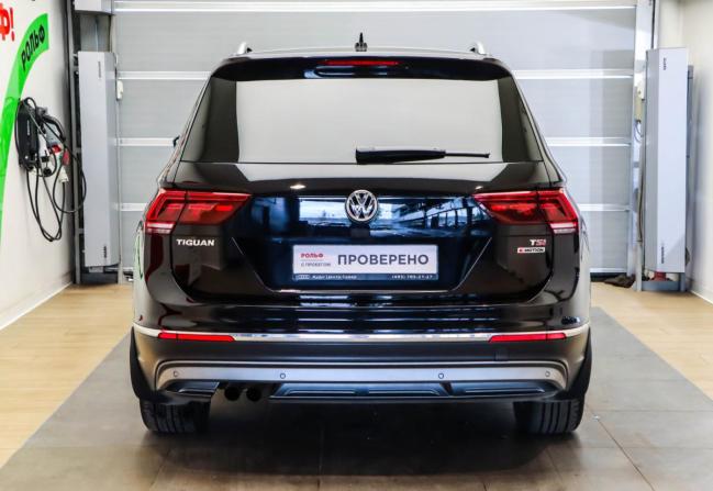 Volkswagen Tiguan II с пробегом 2017 года, цена 2 250 000 рублей, 149000 км, внедорожник, Автокод Объявления