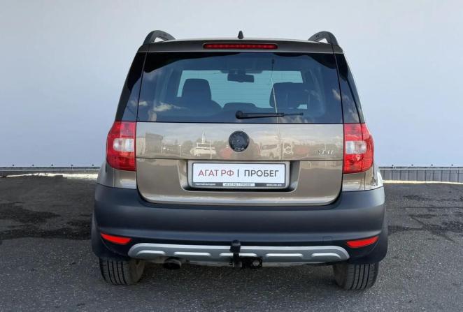 Skoda Yeti I с пробегом 2012 года, цена 695 000 рублей, 96401 км, внедорожник, Автокод Объявления