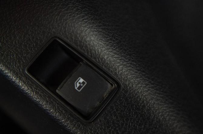 Toyota Sienta I Рестайлинг 2 с пробегом 2021 года, цена 1 539 000 рублей, 98540 км, компактвэн, Автокод Объявления