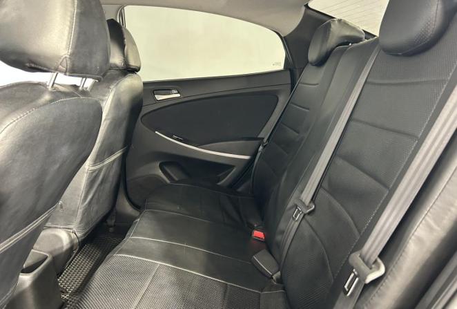 Hyundai Solaris I Рестайлинг с пробегом 2016 года, цена 1 000 000 рублей, 173843 км, седан, Автокод Объявления