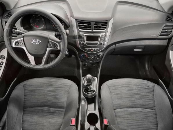 Hyundai Solaris I Рестайлинг с пробегом 2015 года, цена 829 000 рублей, 142966 км, седан, Автокод Объявления