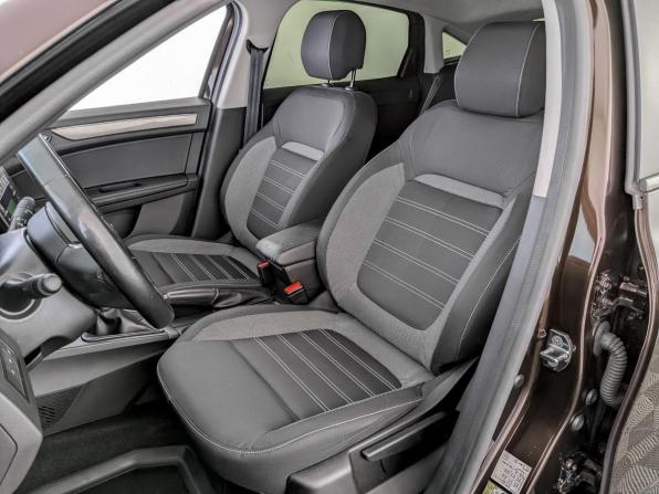 Renault Arkana I с пробегом 2019 года, цена 1 400 000 рублей, 162952 км, внедорожник, Автокод Объявления