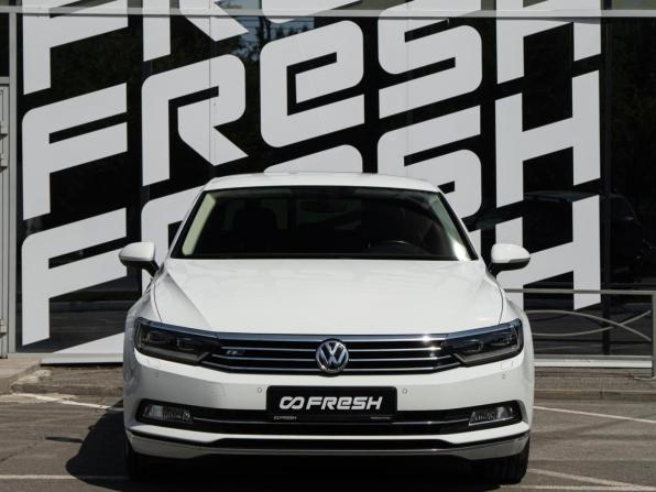 Volkswagen Passat B8 с пробегом 2016 года, цена 2 450 000 рублей, 109094 км, седан, Автокод Объявления